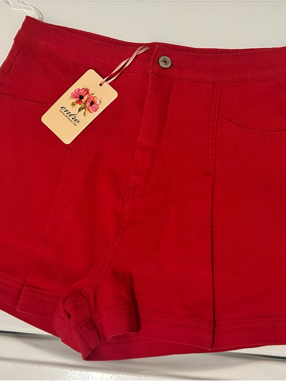 entro Red High-Waist Tailored Shorts